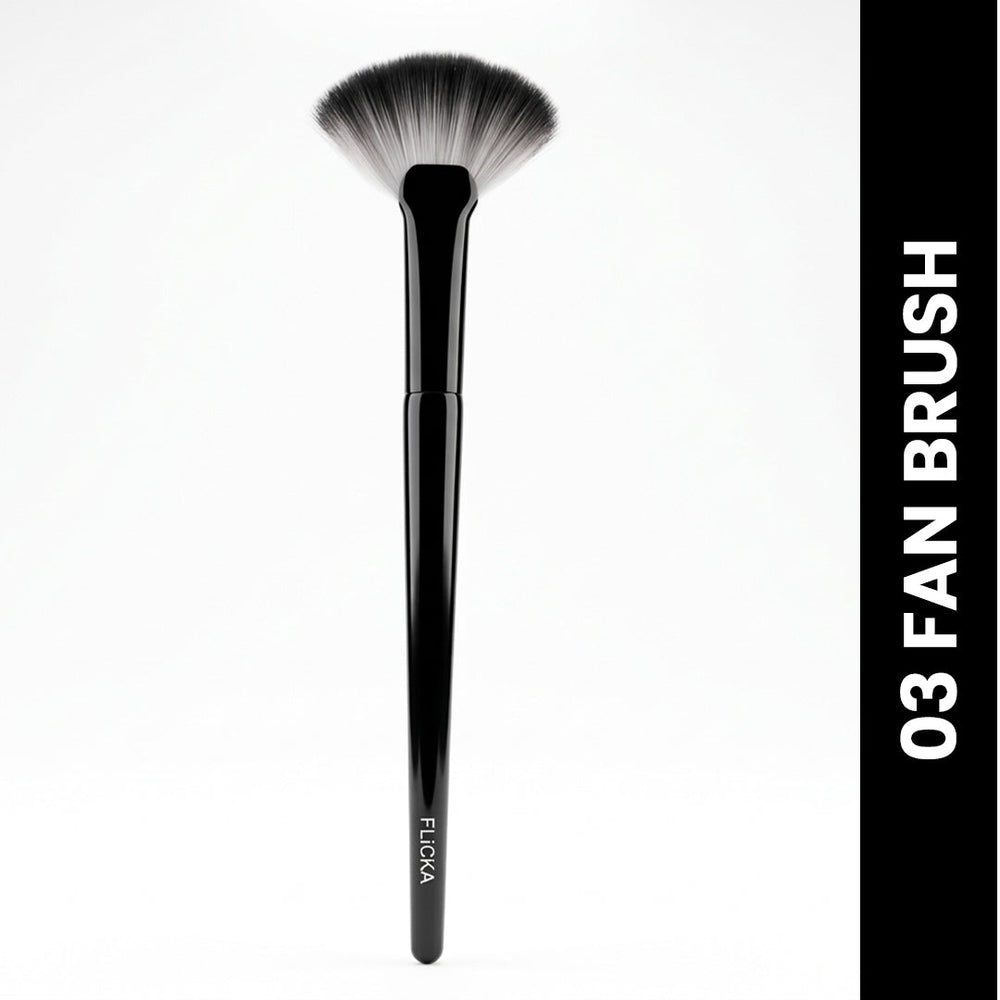 03 Fan Brush