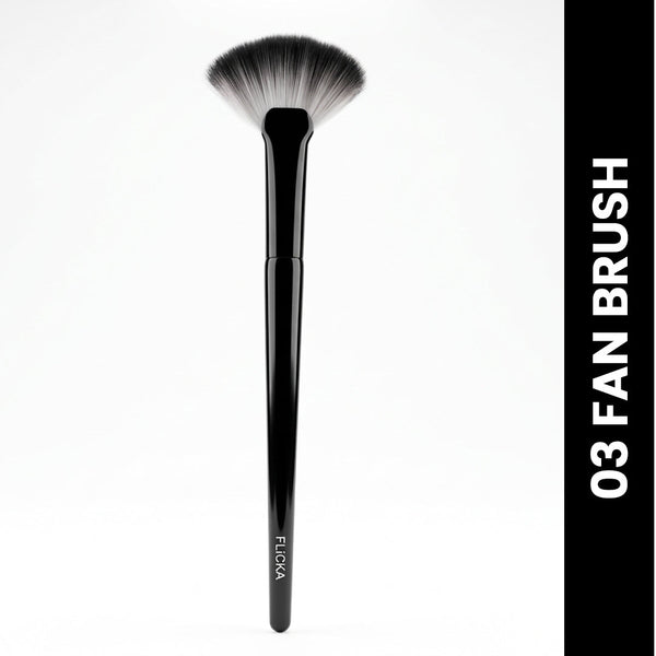 03 Fan Brush