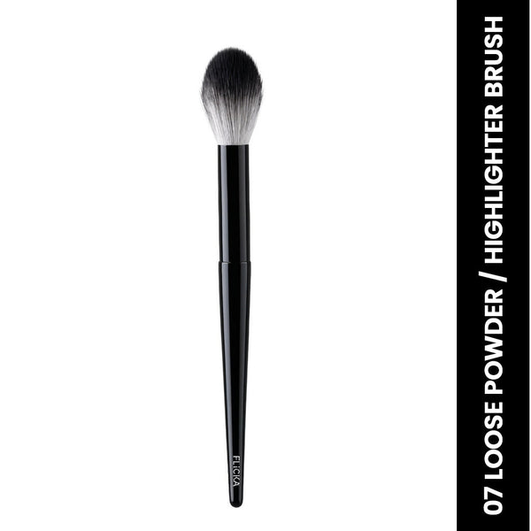 07 Loose Powder/ Highlighter Brush