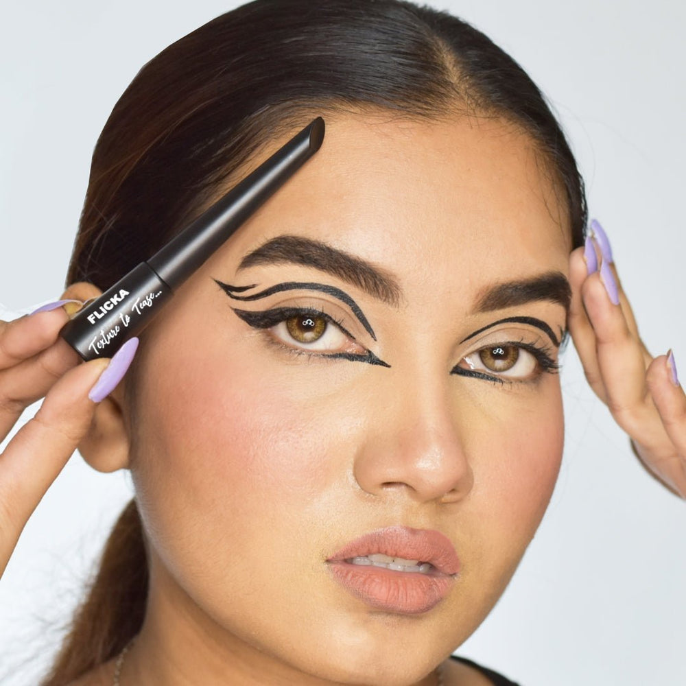 Texture To Tease Liquid Eyeliner